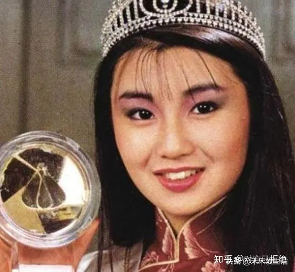 当年香港霞玉芳红四大美女 谁才是你心中的第一呢