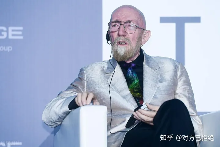 普通人掉进黑洞会怎么样 科学家表示有生还的可能