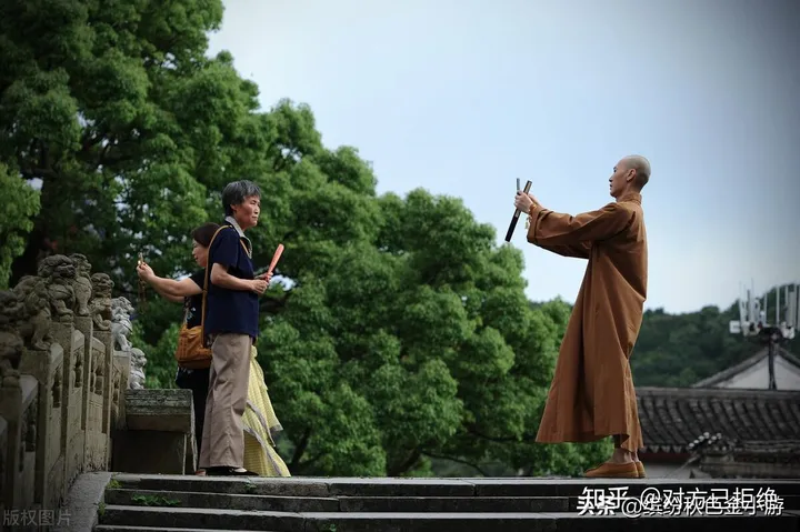 九华山是哪个省份的旅游景点 一起来领略佛国仙城东南第一山的风采