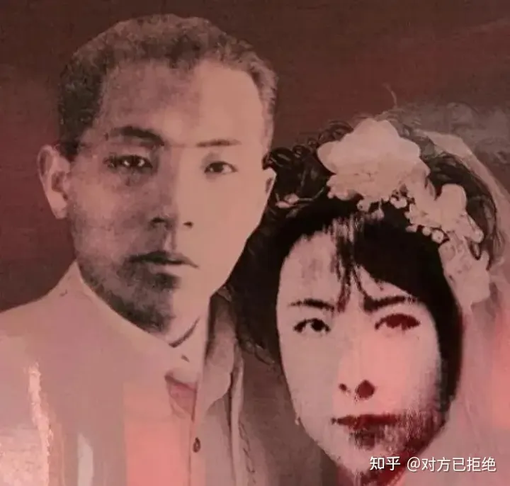 于凤至和赵一荻是张学良的两位妻子 她们在临终前都交待要为张学良留墓穴