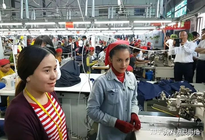 越南全国共有9950多万人口 普通人一个月的工资是多少