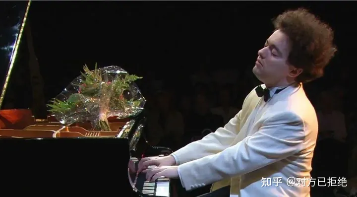 钢琴巨匠们的光辉轨迹 世界级音乐家的故事与灵魂