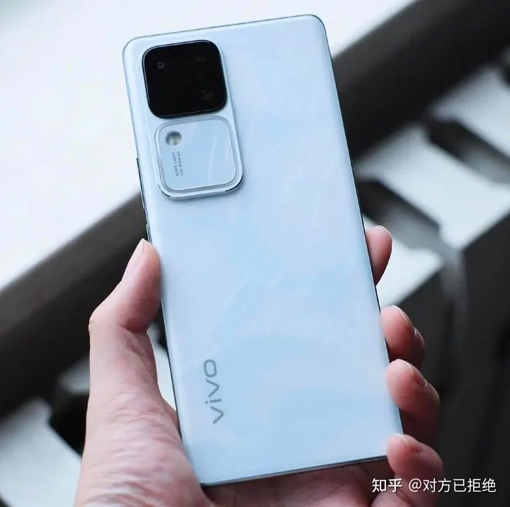 vivoS18好评率高达99% 但也不能忽视它的的两个差评