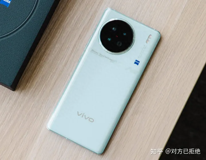 vivo手机选哪款比较好 强烈建议首选这4款机型颜值高拍照好