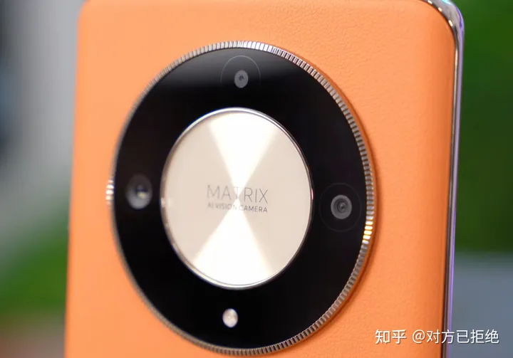 荣耀X50配置5800mAh+1.5K屏+1亿影像 三个月卖出387万台