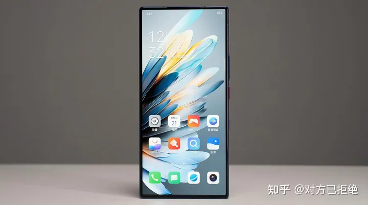 努比亚Z60Ultra搭载骁龙8Gen3旗舰处理器正式发布 仅售3999元