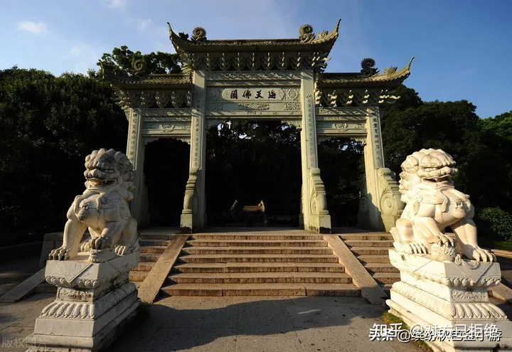九华山是哪个省份的旅游景点 一起来领略佛国仙城东南第一山的风采