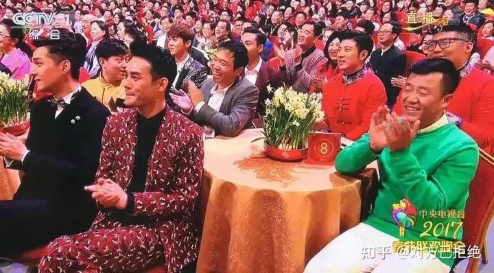为什么春晚门票不对外销售 那台下的观众都是咋去的