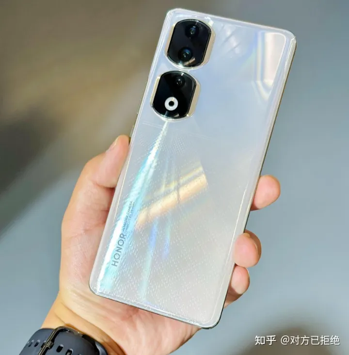 2024新年换新手机 强烈推荐这4款手机性能强大口碑还好