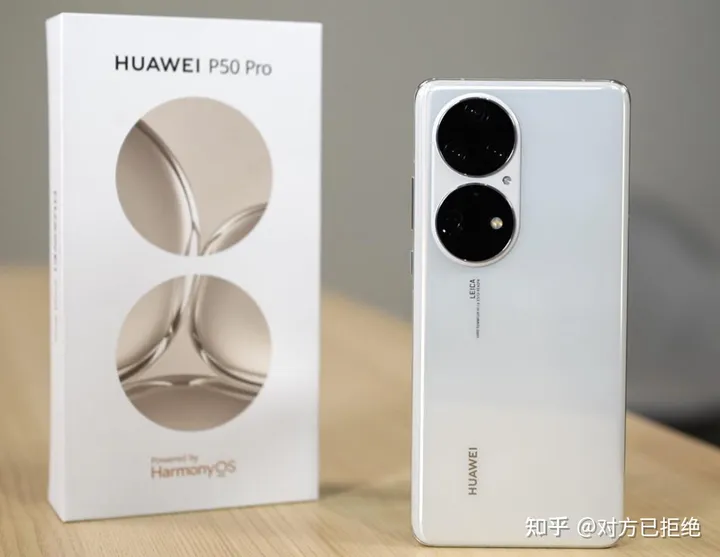 降价幅度最大的四款手机 直接抄底再流畅用5年