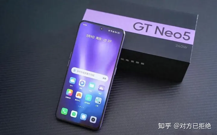 2000价位买什么手机好 强烈建议这三款性价比高值得入手