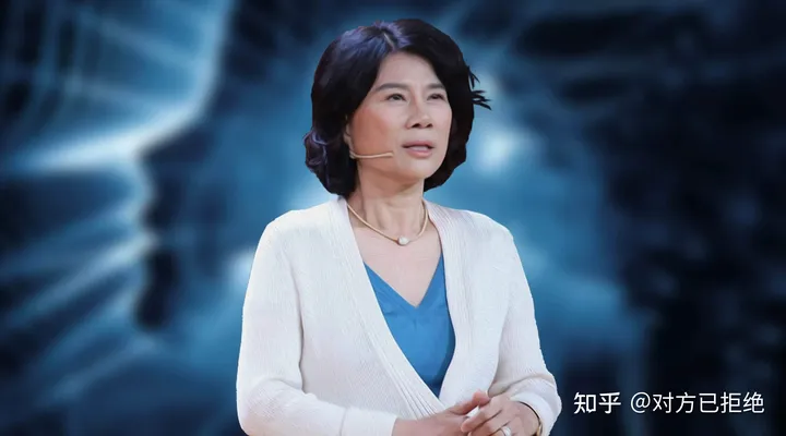 董明珠为什么不结婚 还一直有绯闻 为什么会成为一些业界人士的笑料