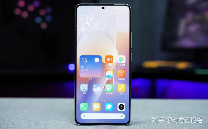 2000元的手机买哪个好 我只推荐这三款高性能低价格不容错过