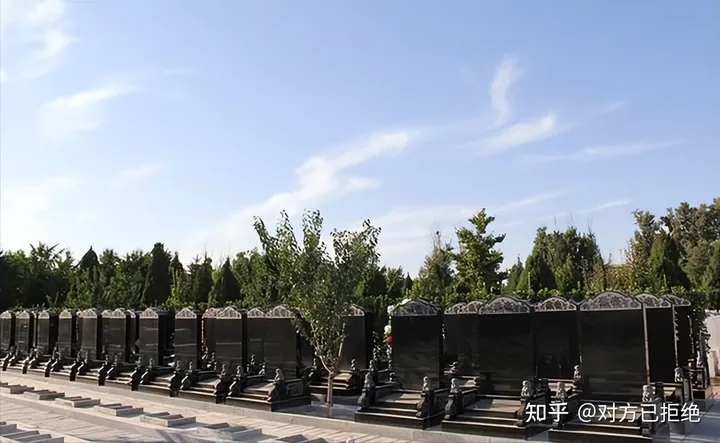 墓碑上出现的考和故等字 究竟有什么含义呢