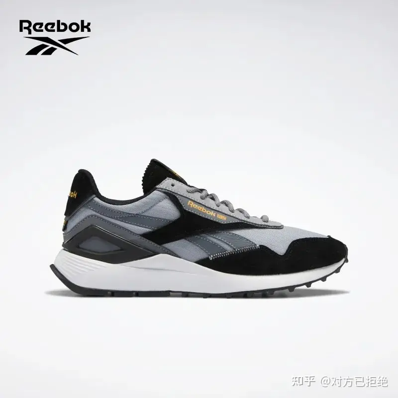 5个性价比出色的跑鞋品牌 运动休闲两不误