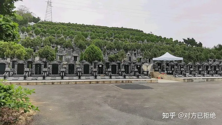 墓碑上出现的考和故等字 究竟有什么含义呢