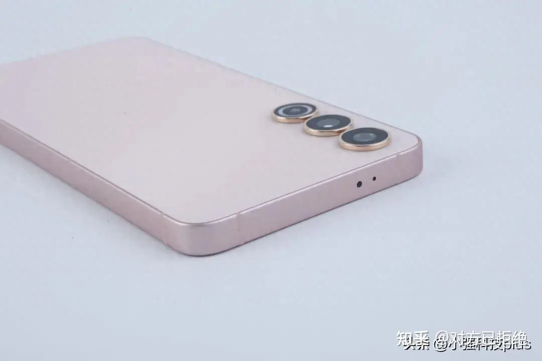 一般懂行的人买什么手机 这三款口碑最佳优势明显价格也不高