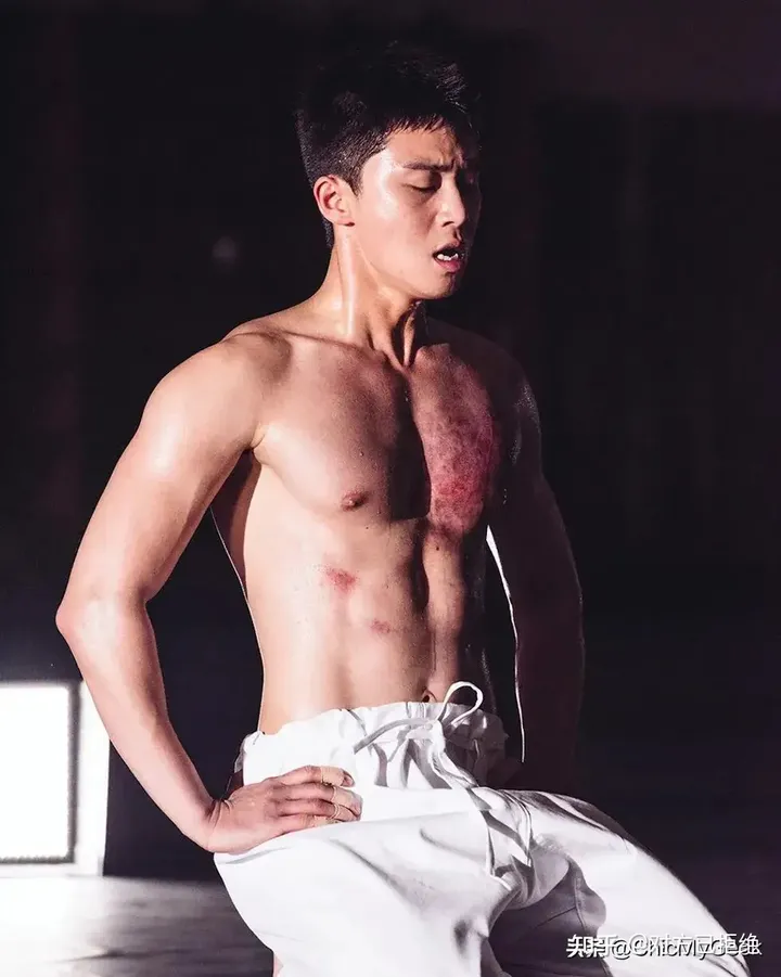 韩剧哪些男明星演警察好看 盘点7位曾在韩剧中饰演警察的帅度爆表男星