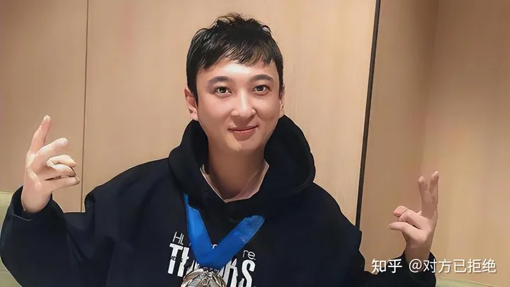 网红孙一宁整过容吗 对比旧照颜值变化大 曾拒还奢侈包引争议