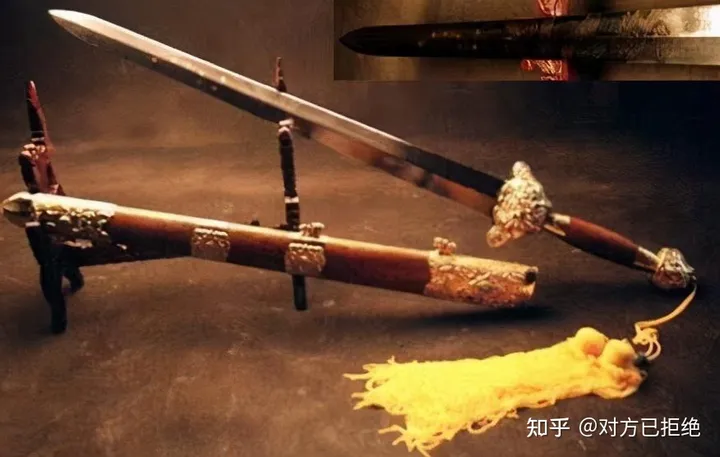 历史上究竟有没有尚方宝剑 尚方宝剑上斩昏君下斩群臣是真的吗