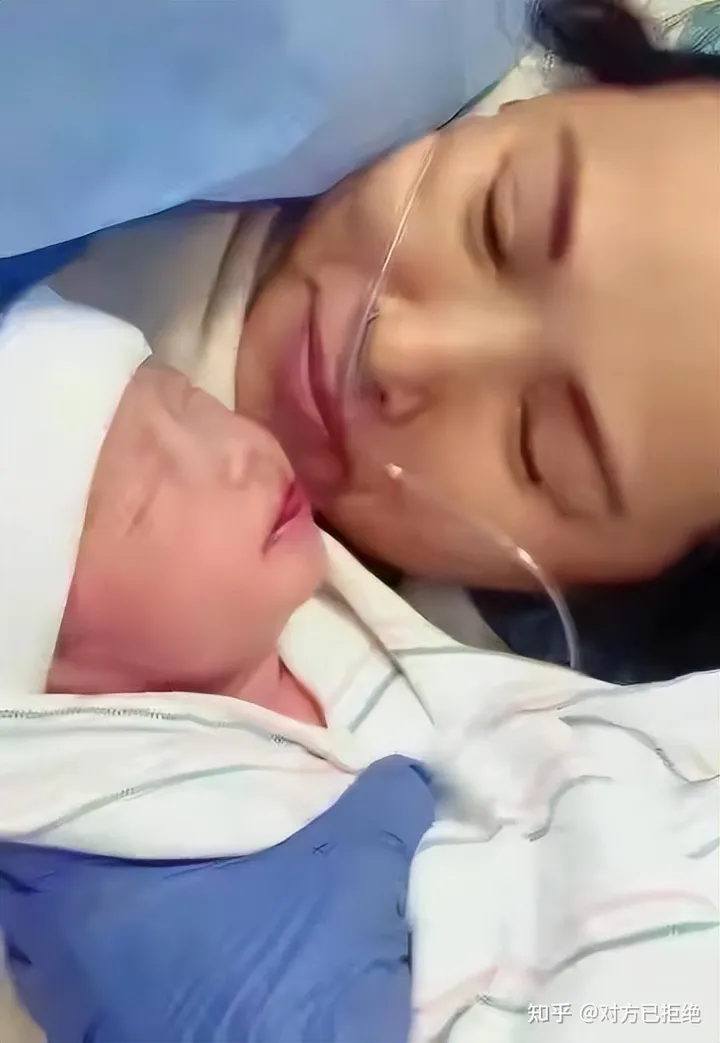 周一围和秦昊的距离 正是朱丹和伊能静之间的差距