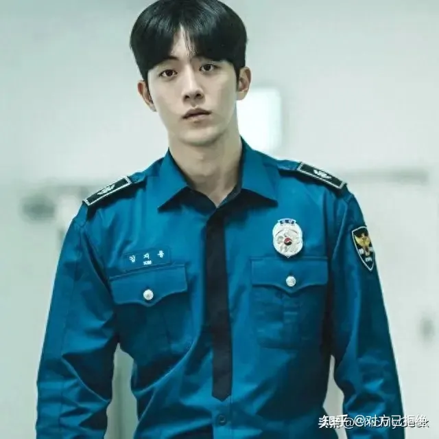 韩剧哪些男明星演警察好看 盘点7位曾在韩剧中饰演警察的帅度爆表男星
