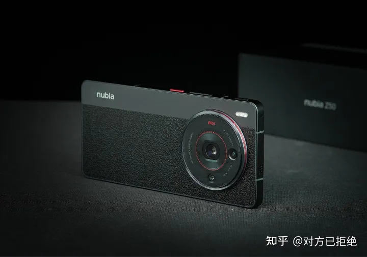 买手机一定要长远考虑 这4款骁龙8gen2+512GB手机确保5年不卡