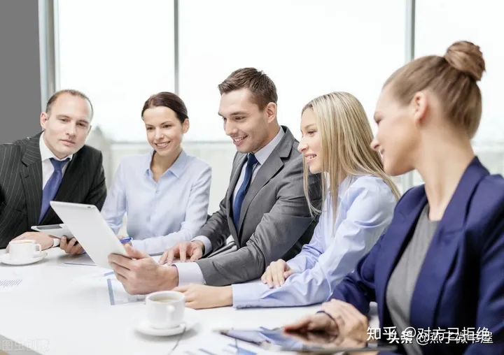 怎么利用PPT赚钱 利用PPT变现的5个方法介绍