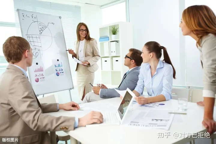 自营和外包是两种经营模式 两种不同结果