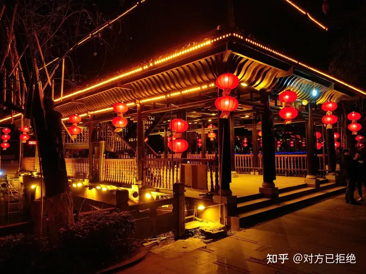 过年给压岁钱其实也是有讲究的 除夕给和初一给区别很大