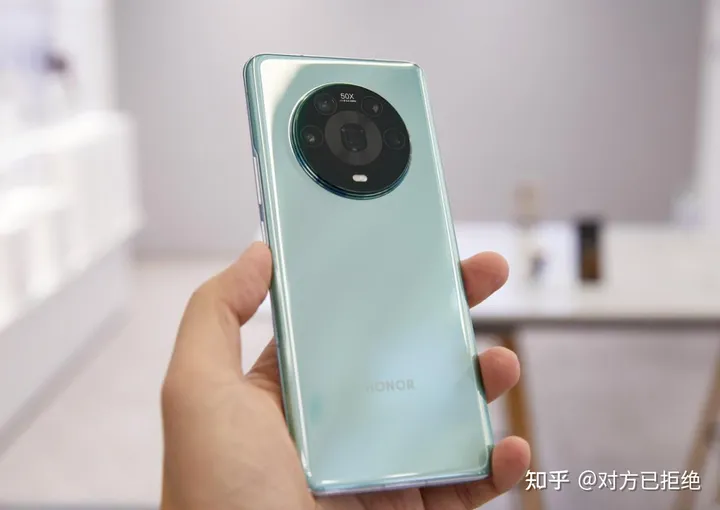 降价幅度最大的四款手机 直接抄底再流畅用5年