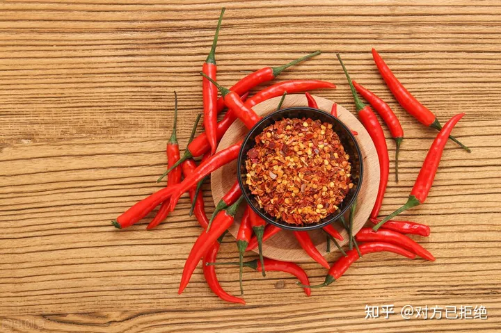 太辣了用英语怎么说 究竟是spicy还是hot