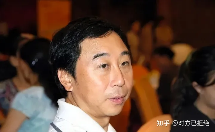 演员冯巩的显赫家世 曾祖是冯国璋 母亲是“京东第一世家”