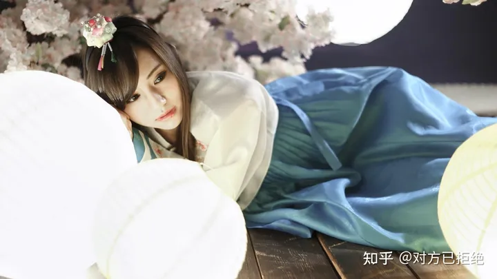 追女生的问候语怎么说 幽默问候女生的方法分享