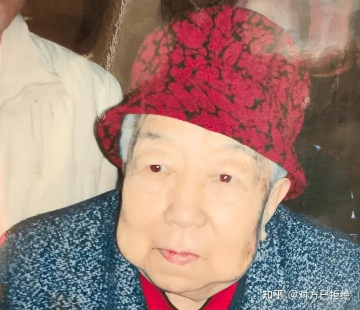 演员冯巩的显赫家世 曾祖是冯国璋 母亲是“京东第一世家”