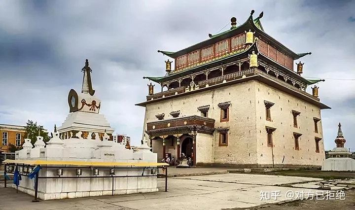 蒙古国本来是中国的 是怎么从清朝独立出去的