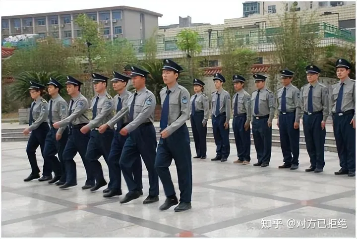 保安工作待遇怎么样 工资低为啥也有人愿意干